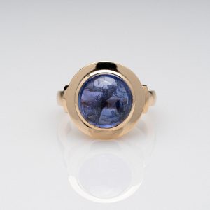 Wendela Horz Schmuck Ring aus Gold mit blauen Edelstein